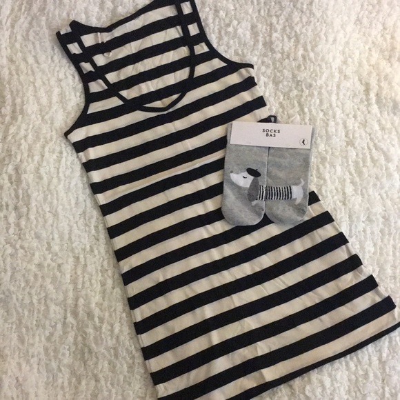Feels like Paris SET of Striped Tank & Dog Socks - Picture 6 of 6